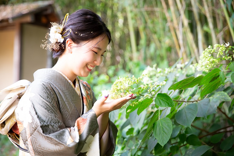 花と振袖