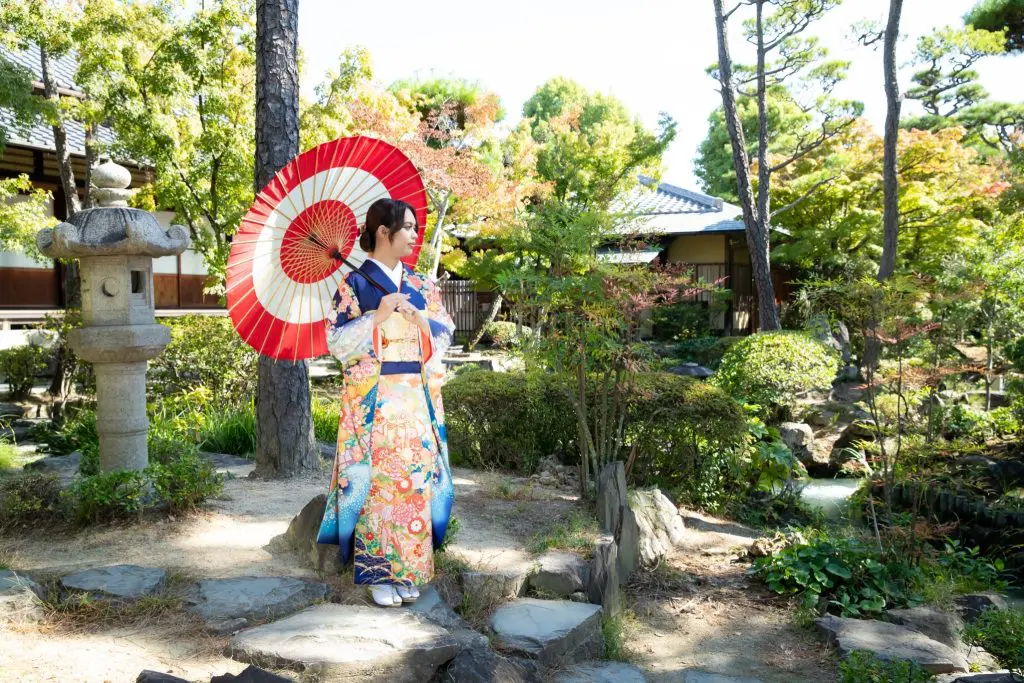 緑いっぱいの中で写真撮影