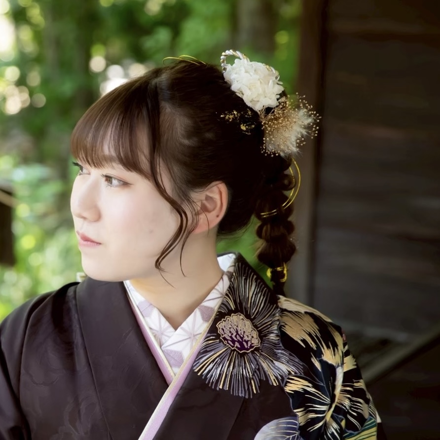 ドライフラワーヘアスタイル